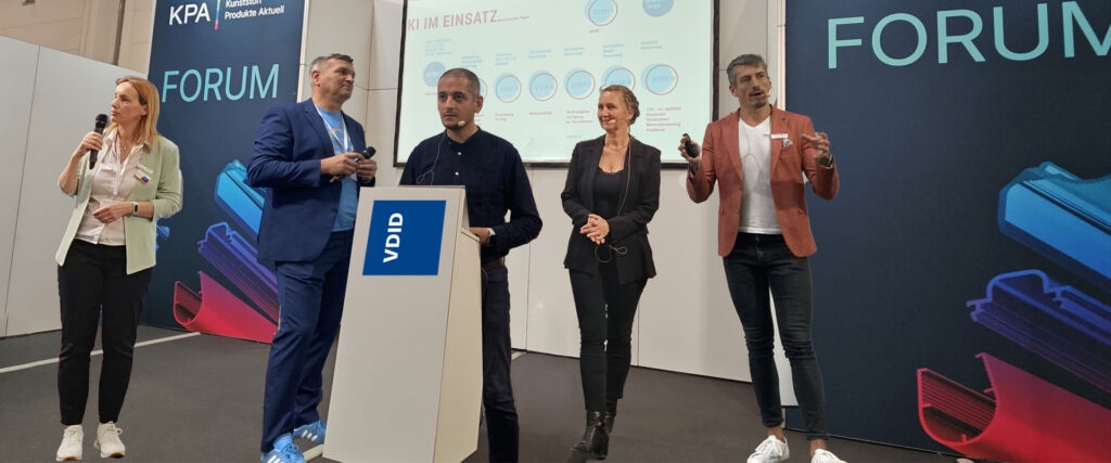 Keynote Speakerin Sybs Bauer auf der KPA mit Ehsan Am